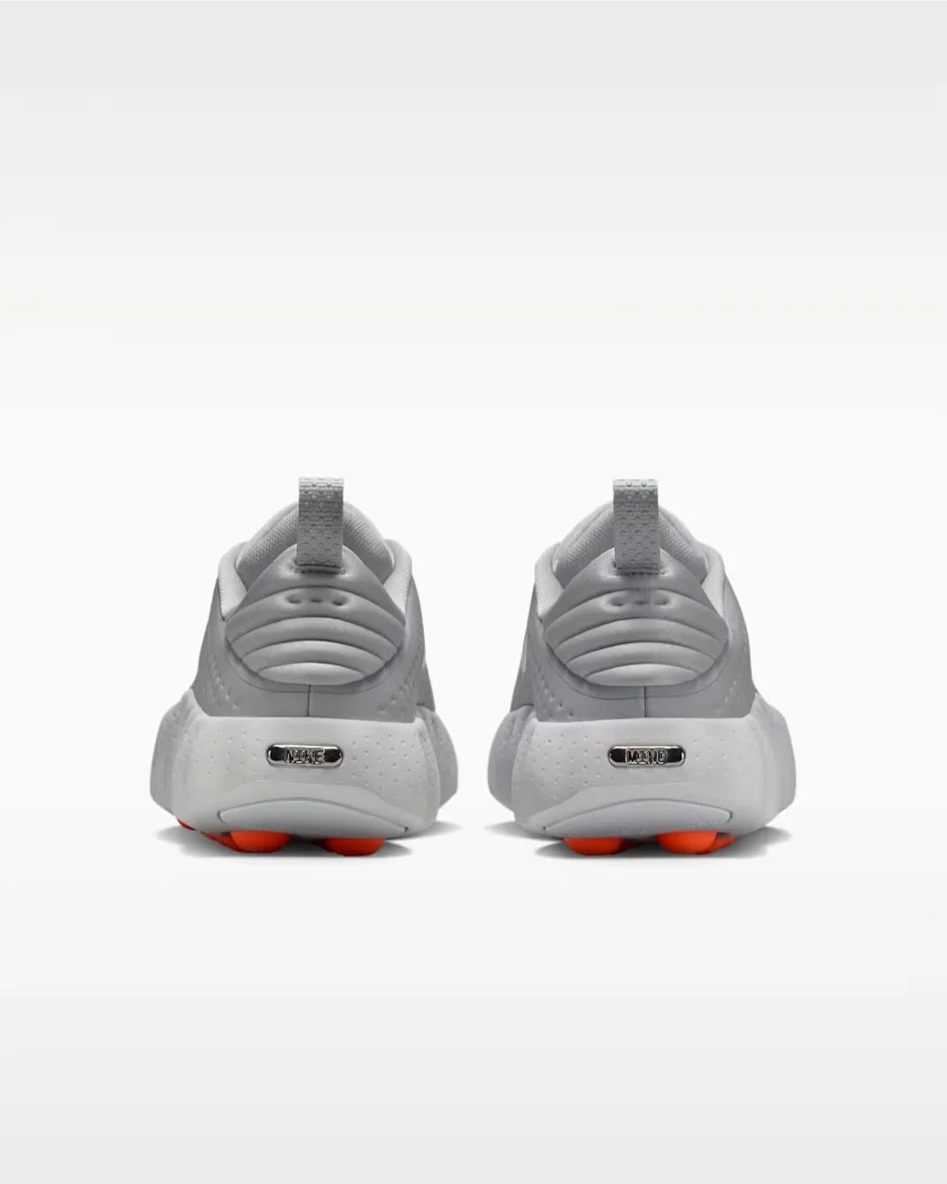 Nike Mind 002 – Light Smoke