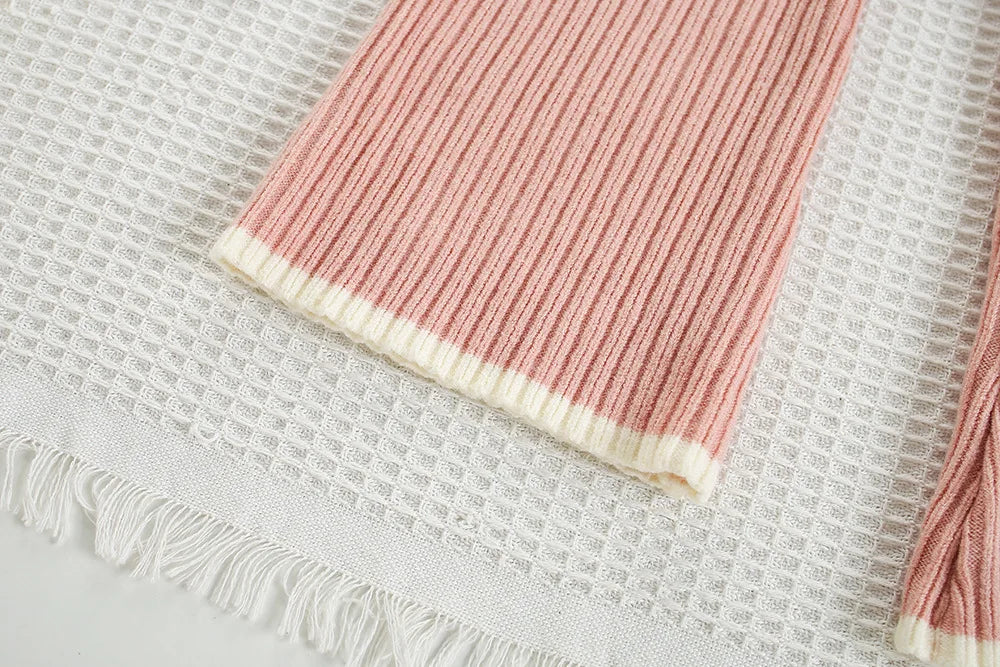 Blush Petal Knit Set – Where Sweetness Meets Comfort