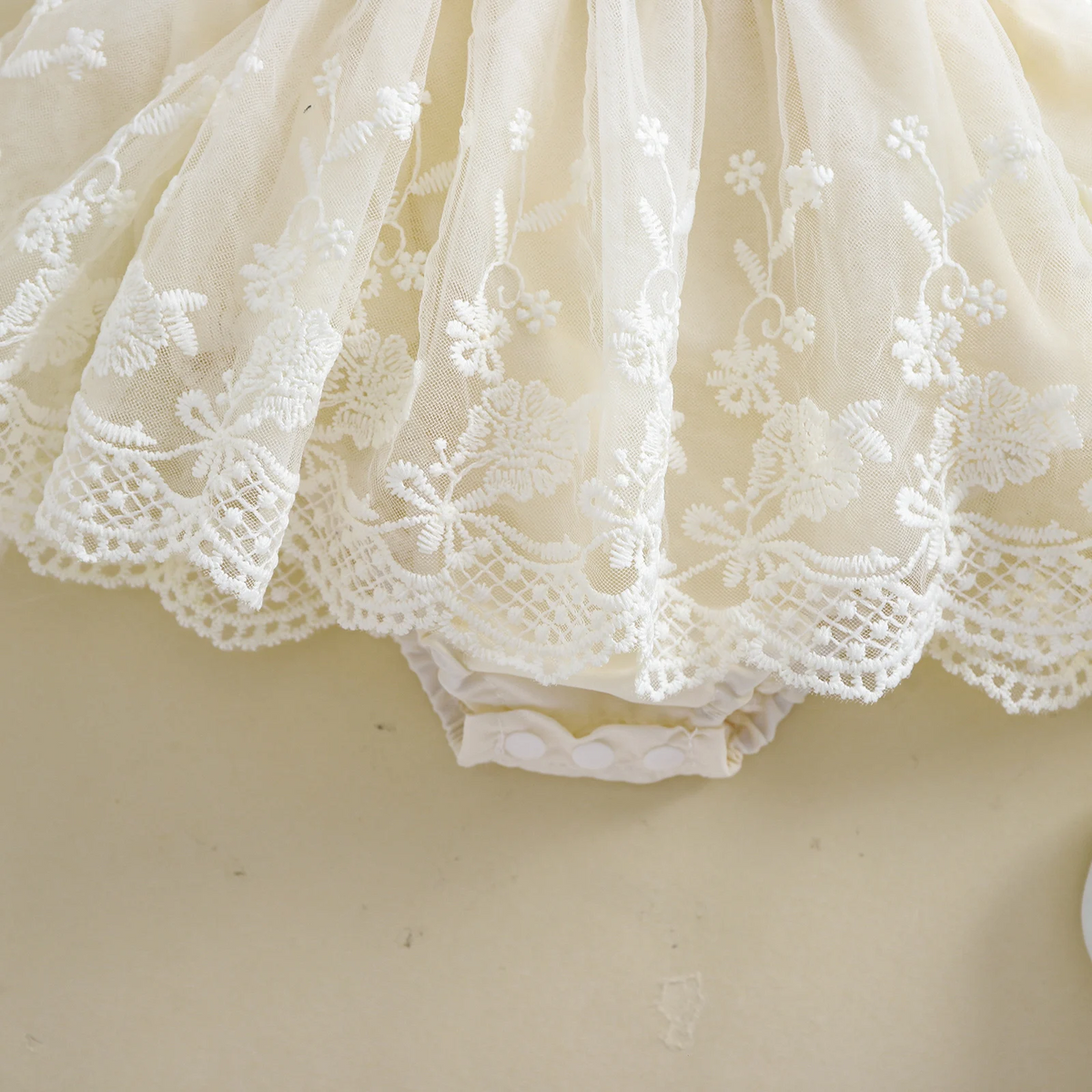 3D Blossom Lace Baby Romper Set
