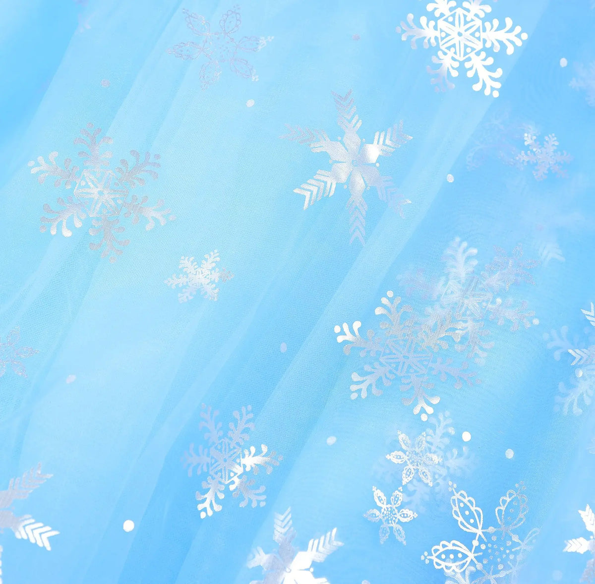 Snow Dream Queen ice princess costume for girls, close-up – Magic Tree Kids