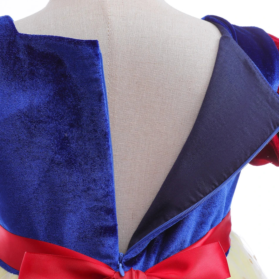 Velvet Blossom Royal Costume for girls, styling detail – Magic Tree Kids